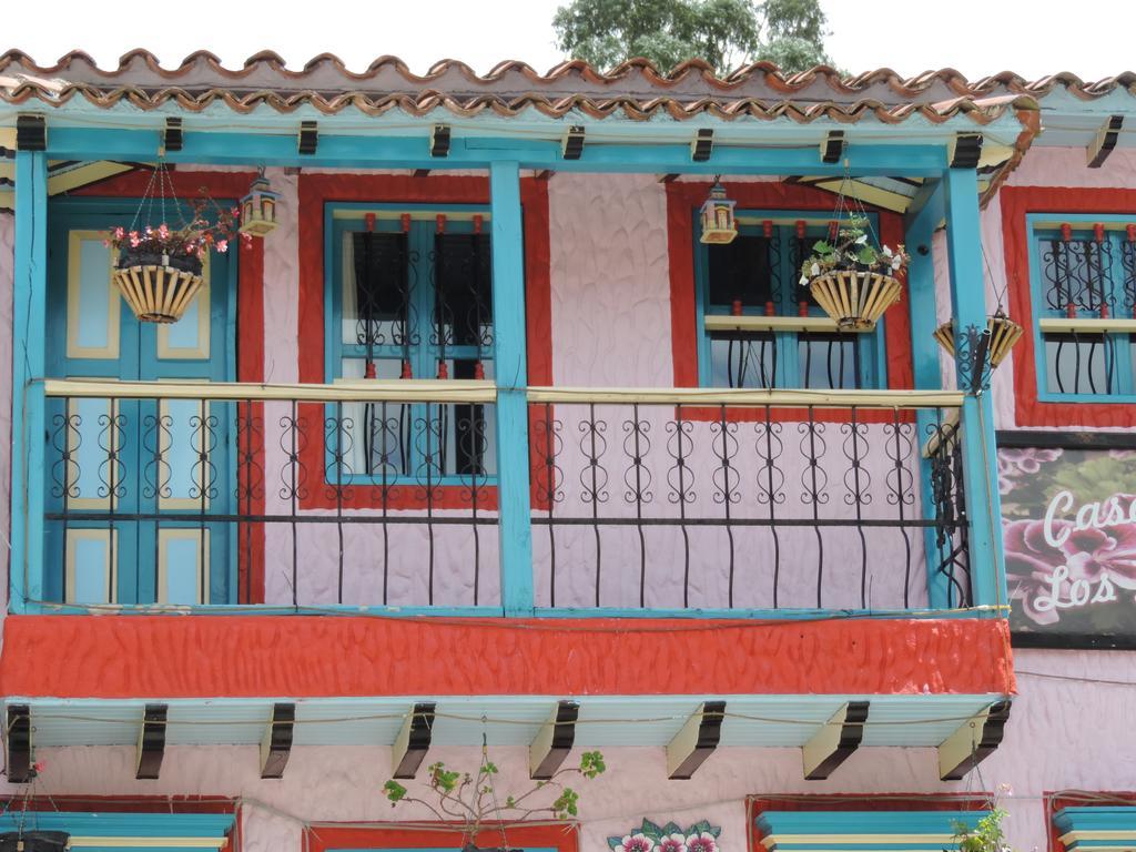 Hotel Los Geranios Duitama Habitación foto