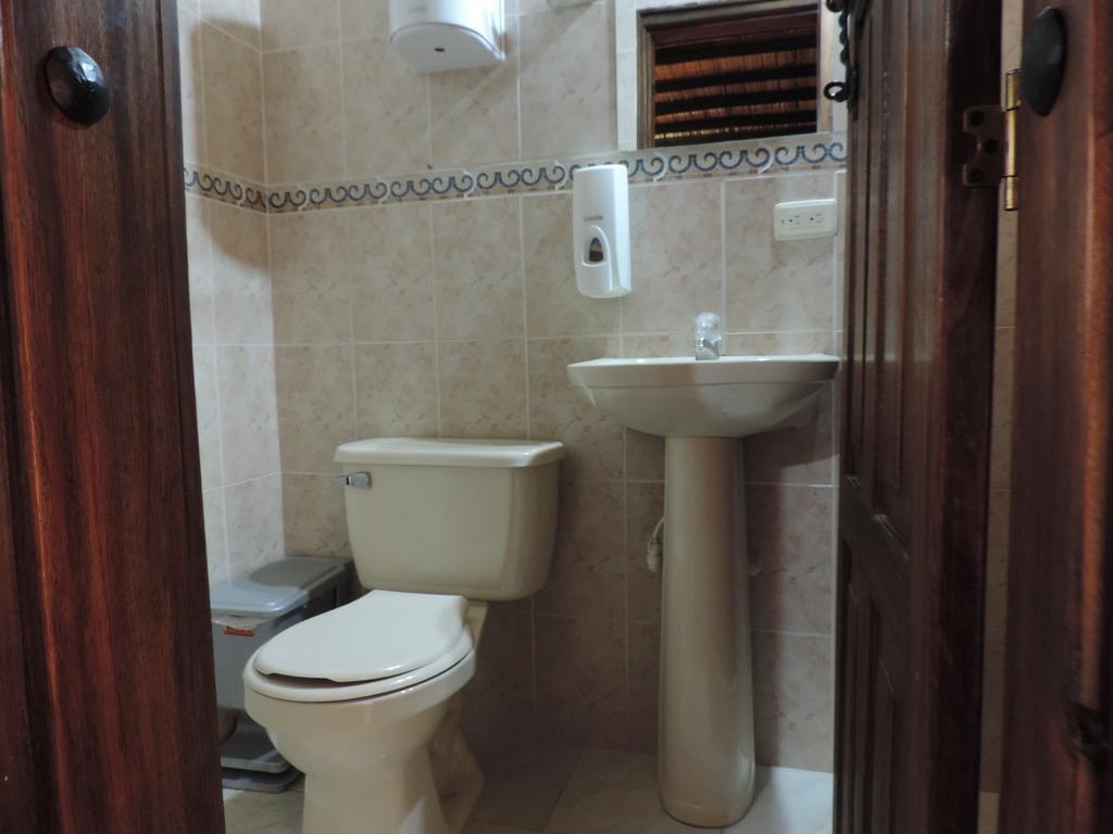 Hotel Los Geranios Duitama Habitación foto
