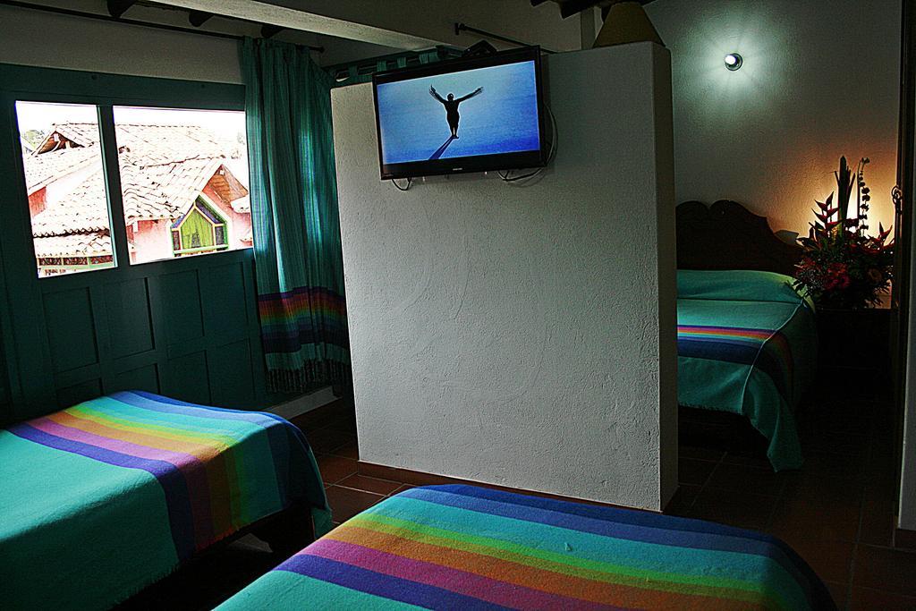 Hotel Los Geranios Duitama Habitación foto